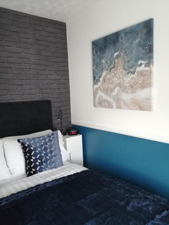 Burleigh Guest House Ландъндо Екстериор снимка
