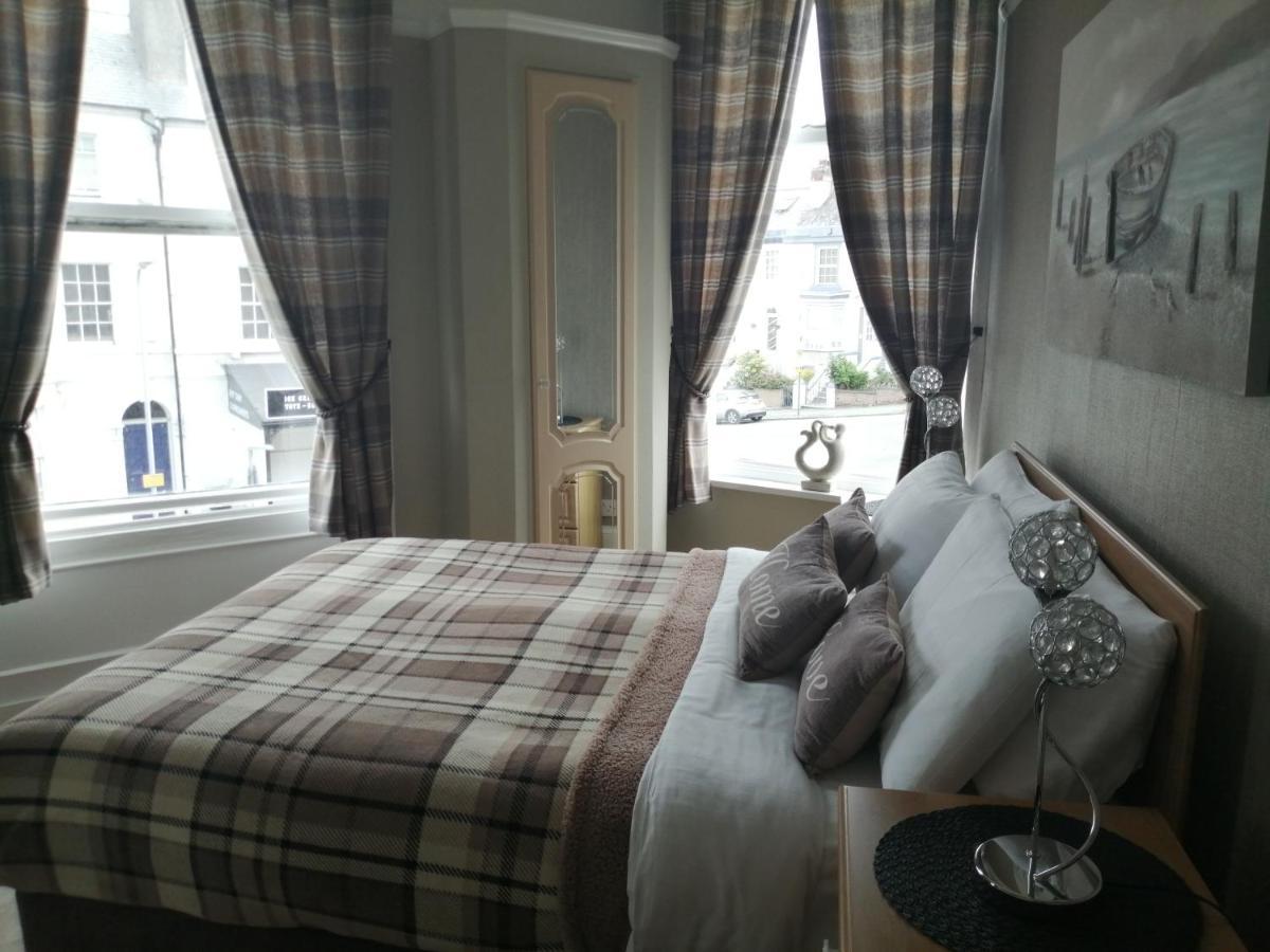 Burleigh Guest House Ландъндо Екстериор снимка