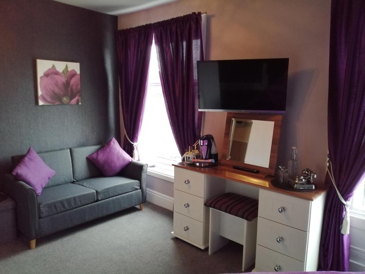 Burleigh Guest House Ландъндо Екстериор снимка