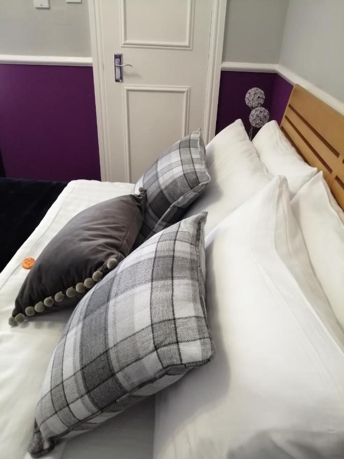 Burleigh Guest House Ландъндо Екстериор снимка