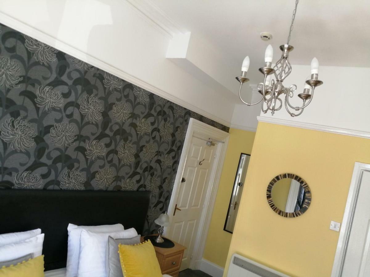 Burleigh Guest House Ландъндо Екстериор снимка
